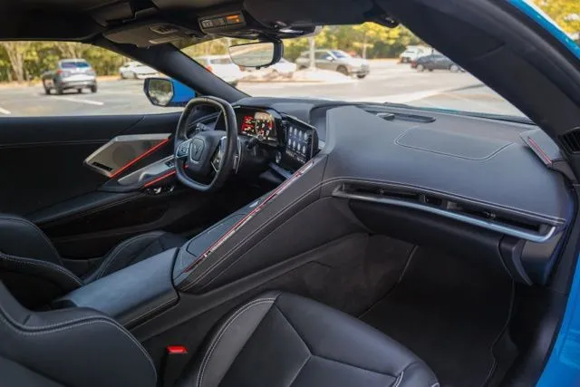 Chevrolet Corvette photo 22