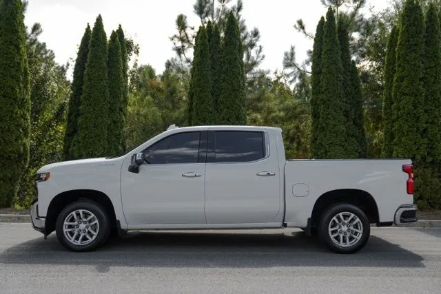 Chevrolet Silverado photo 5