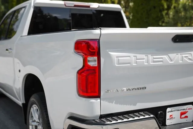 Chevrolet Silverado photo 13