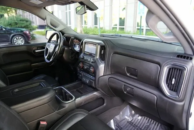 Chevrolet Silverado photo 23
