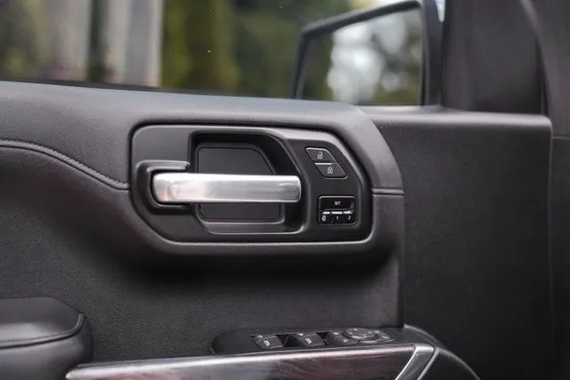 Chevrolet Silverado photo 41