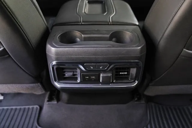 Chevrolet Silverado photo 38