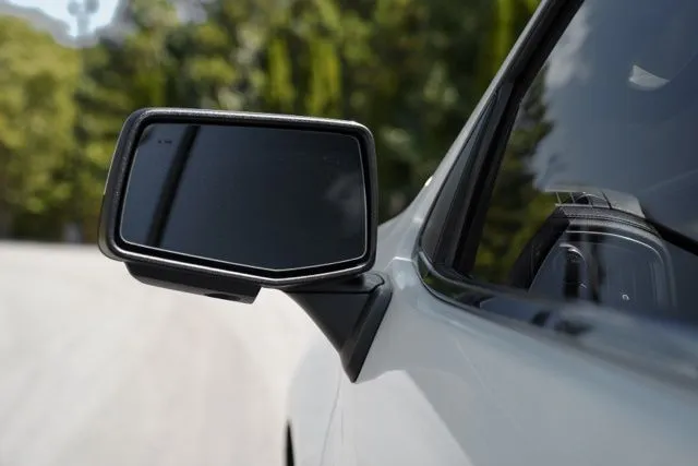 Chevrolet Silverado photo 19