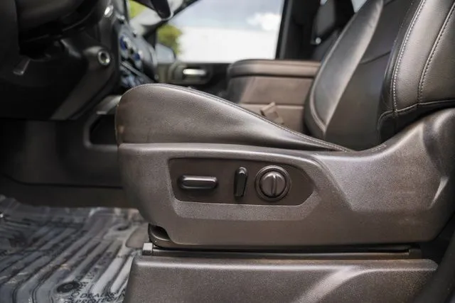 Chevrolet Silverado photo 31