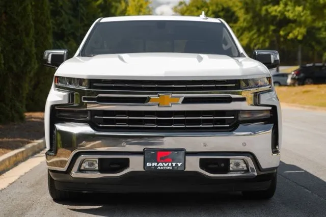 Chevrolet Silverado photo 16