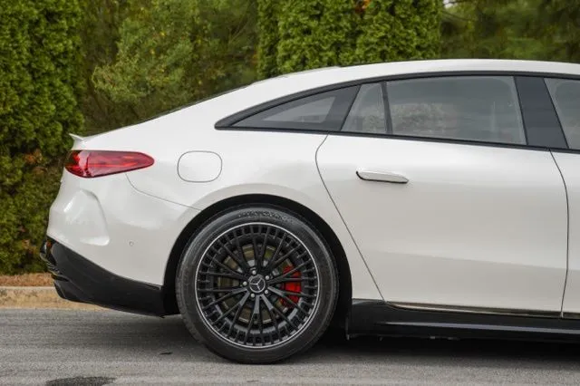 Mercedes-Benz AMG EQS photo 9