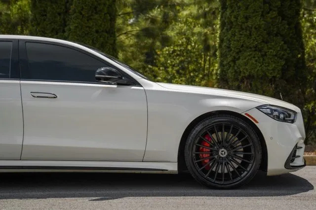 Mercedes-Benz S-Class photo 14