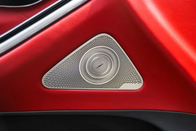 Mercedes-Benz S-Class photo 53