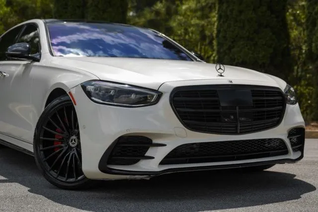 Mercedes-Benz S-Class photo 6