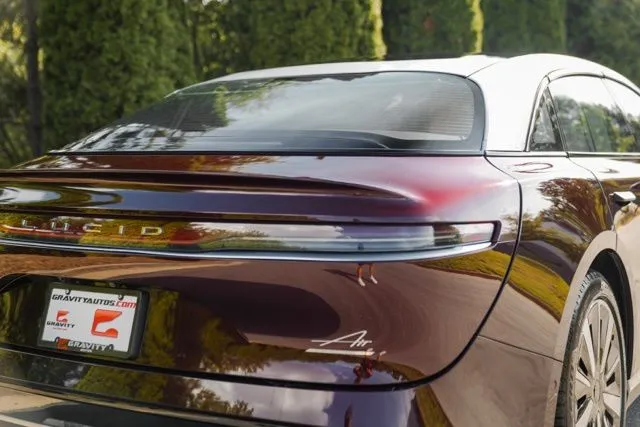 Lucid Air photo 17