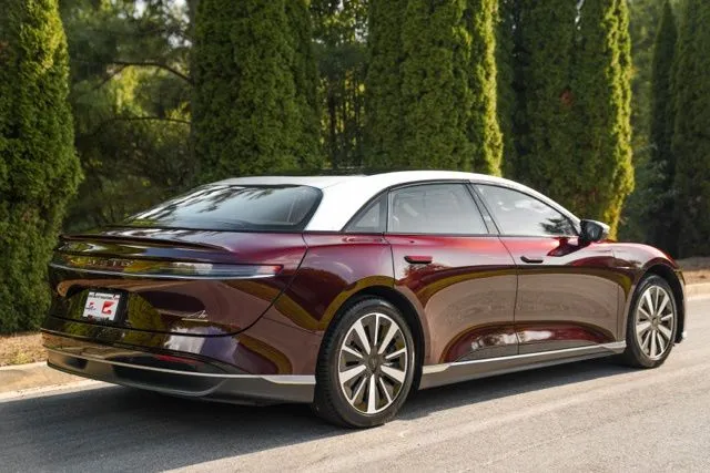 Lucid Air photo 15