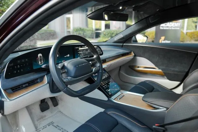 Lucid Air photo 23