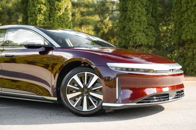Lucid Air photo 7
