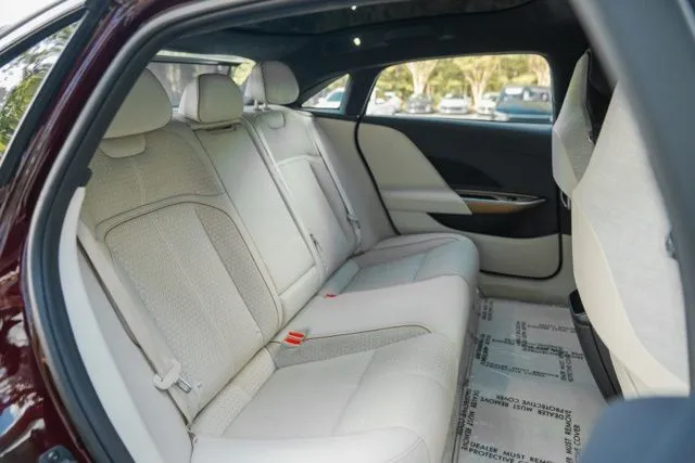 Lucid Air photo 46