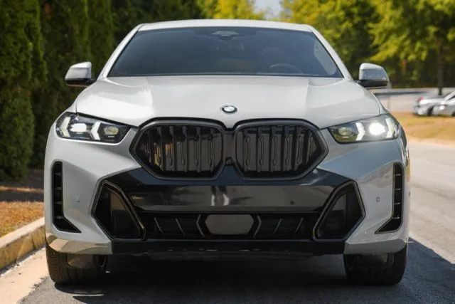BMW X6 photo 16