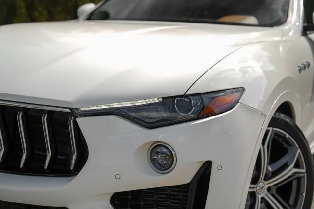 Maserati Levante photo 4