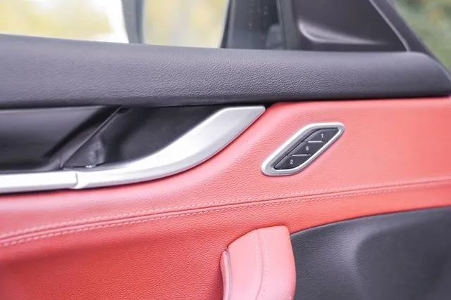 Maserati Levante photo 43