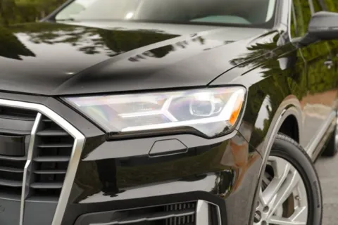 More photos of 2022 Audi Q7 55 Premium Plus at Gravity Autos Duluth, GA
