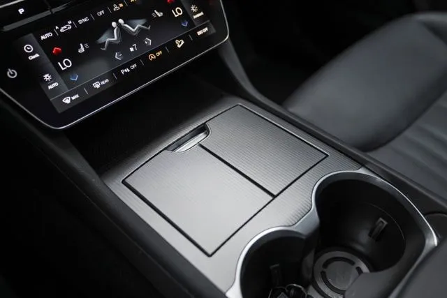 Maserati Grecale photo 34