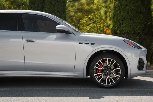 Maserati Grecale photo 10