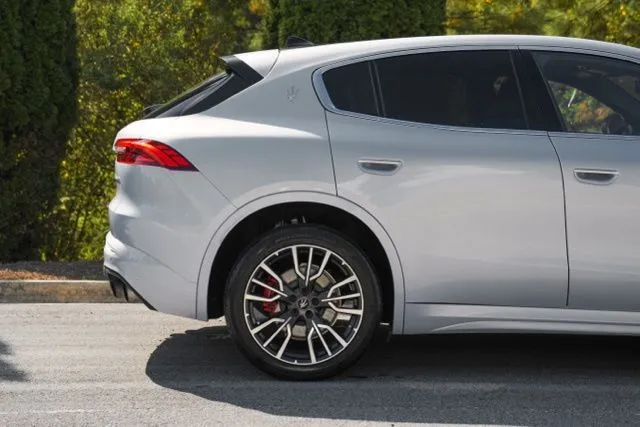 Maserati Grecale photo 9