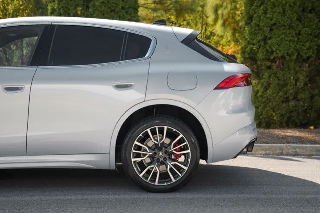 Maserati Grecale photo 7