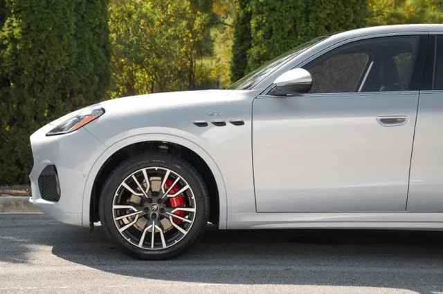Maserati Grecale photo 6