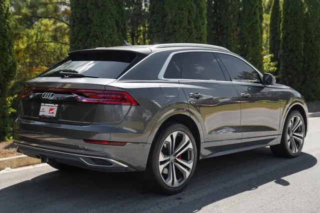 Audi Q8 photo 11