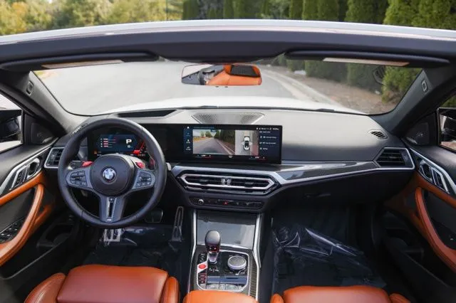 BMW M4 photo 23
