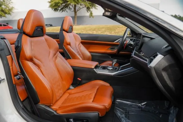 BMW M4 photo 42