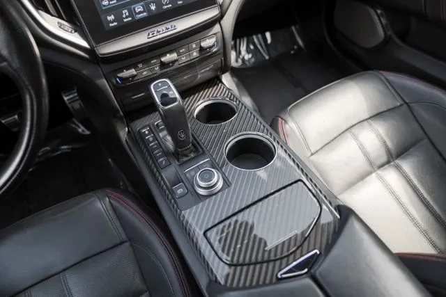 Maserati Ghibli photo 25