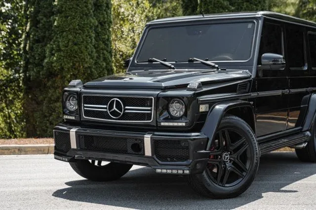 Mercedes-Benz G-Class photo 2