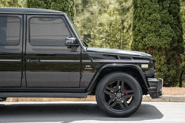 Mercedes-Benz G-Class photo 15