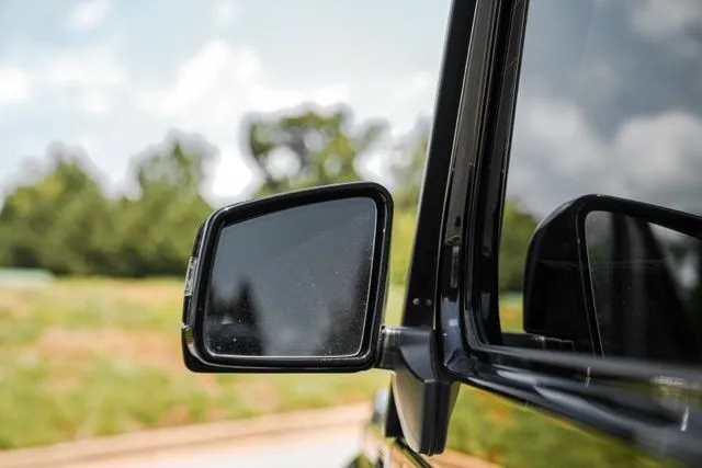 Mercedes-Benz G-Class photo 25