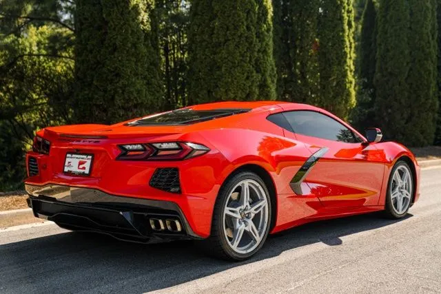 Chevrolet Corvette photo 17