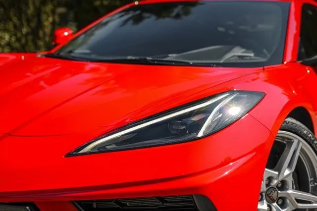 Chevrolet Corvette photo 4