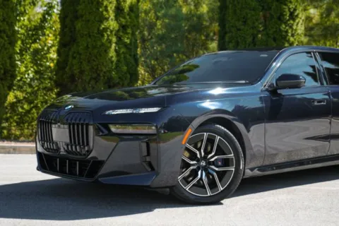 Another view of 2023 BMW 7 Series 760i xDrive for sale in Duluth, GA at Gravity Autos Duluth