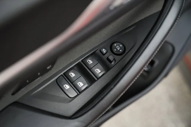 BMW i4 photo 47