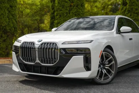 Photos of 2024 BMW i7 xDrive60 for sale in Duluth, GA at Gravity Autos Duluth
