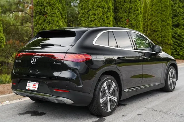 Mercedes-Benz EQE photo 13