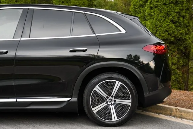 Mercedes-Benz EQE photo 7