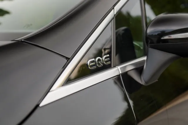 Mercedes-Benz EQE photo 14