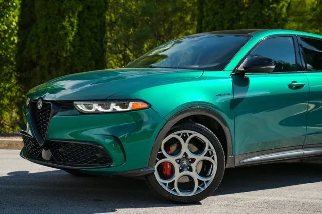 Alfa Romeo Tonale photo 3