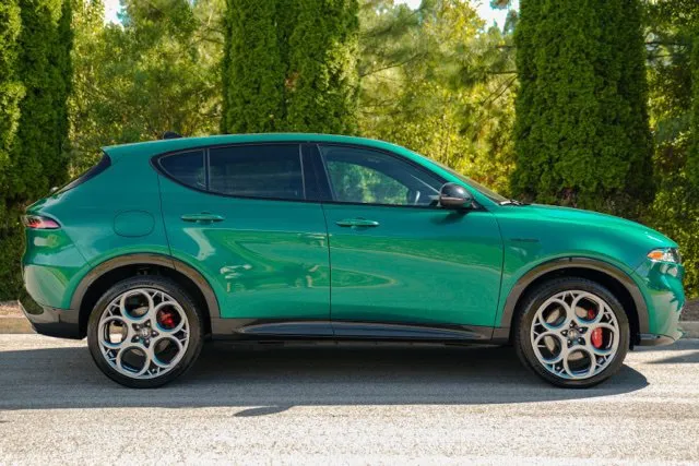 Alfa Romeo Tonale photo 8
