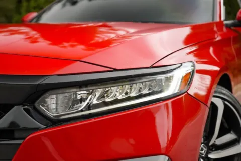 More photos of 2018 Honda Accord Sport at Gravity Autos Duluth, GA