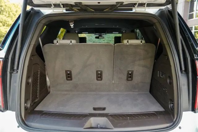Chevrolet Tahoe photo 16
