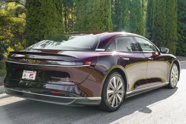 Lucid Air photo 11