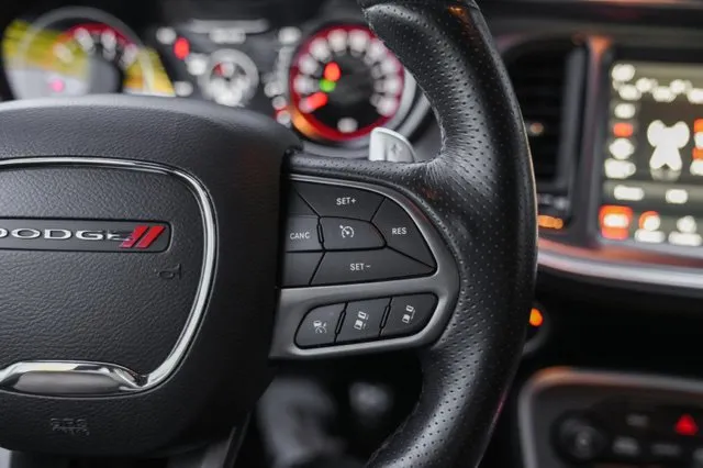Dodge Challenger photo 27