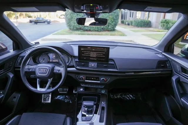Audi SQ5 photo 20