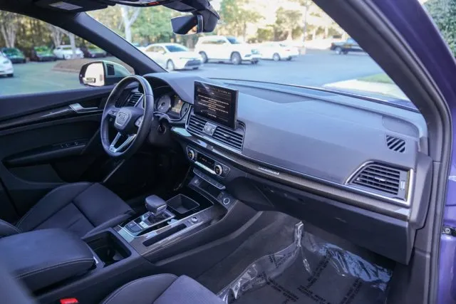 Audi SQ5 photo 21